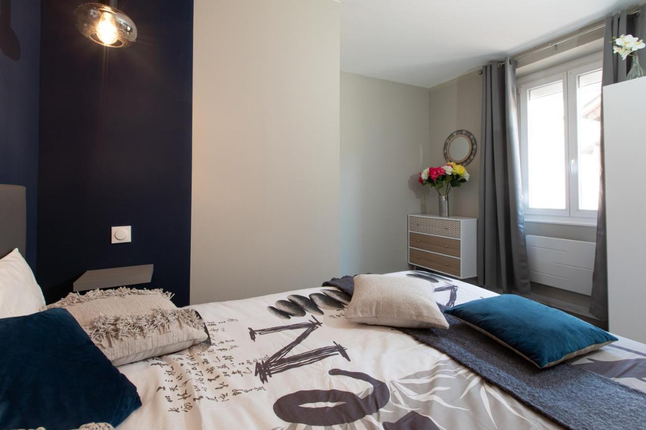 Le Red St Leon : Lit Queen Size * Wifi * Ideal Couple Кольмар Экстерьер фото
