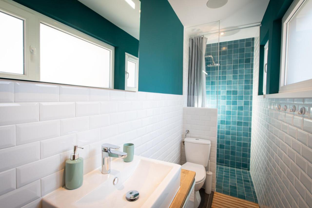 Le Red St Leon : Lit Queen Size * Wifi * Ideal Couple Кольмар Экстерьер фото
